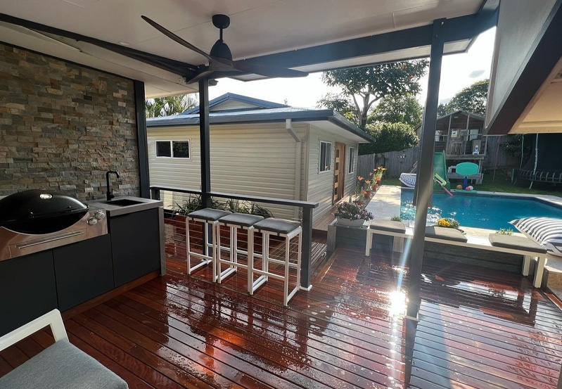 Timber deck built by UVM Constructions in Karana Downs, Brisbane